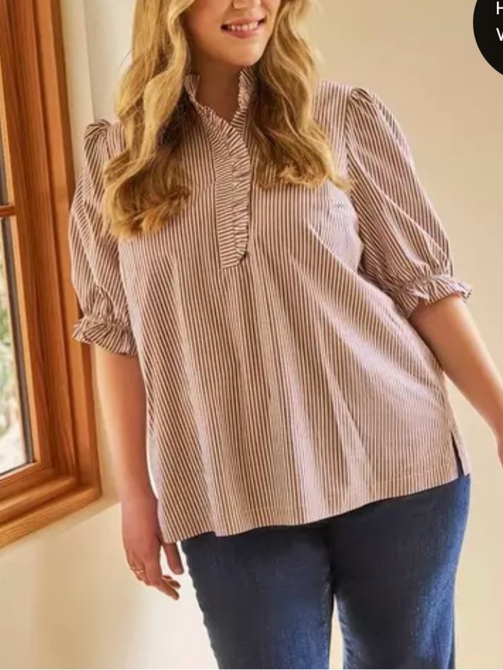 NWT Torrid Belle Isle Ruffle Neck Puff Sleeve Top Size 3x (22-24)